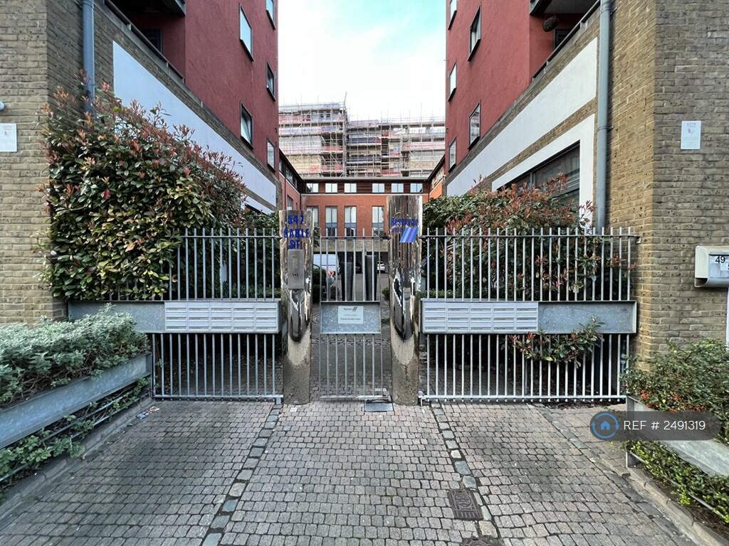 Front Approach Pedestrian Gate 