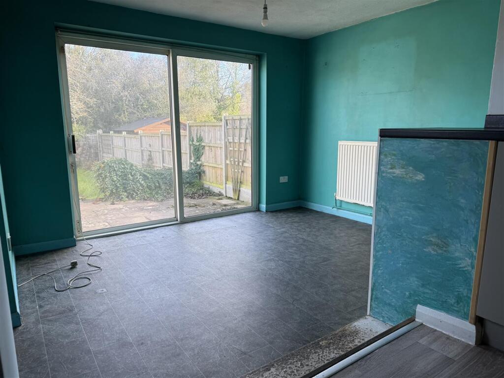 Open Plan Dining Area