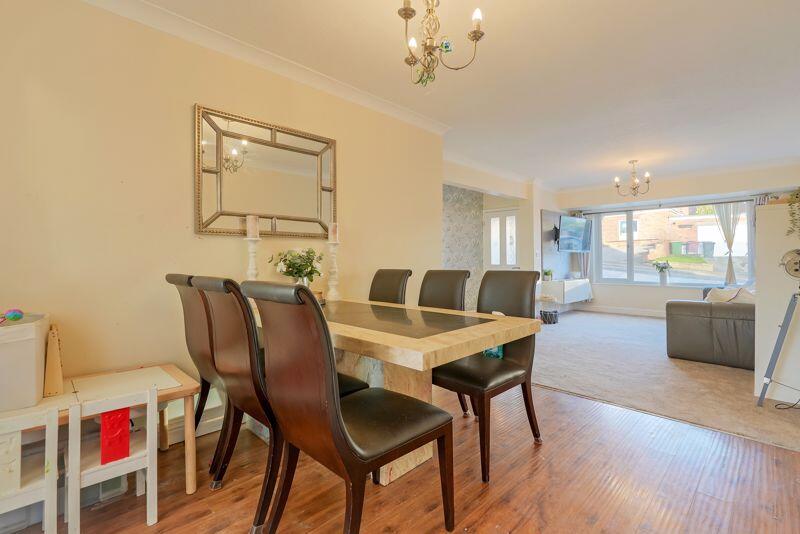 Living / Dining Room