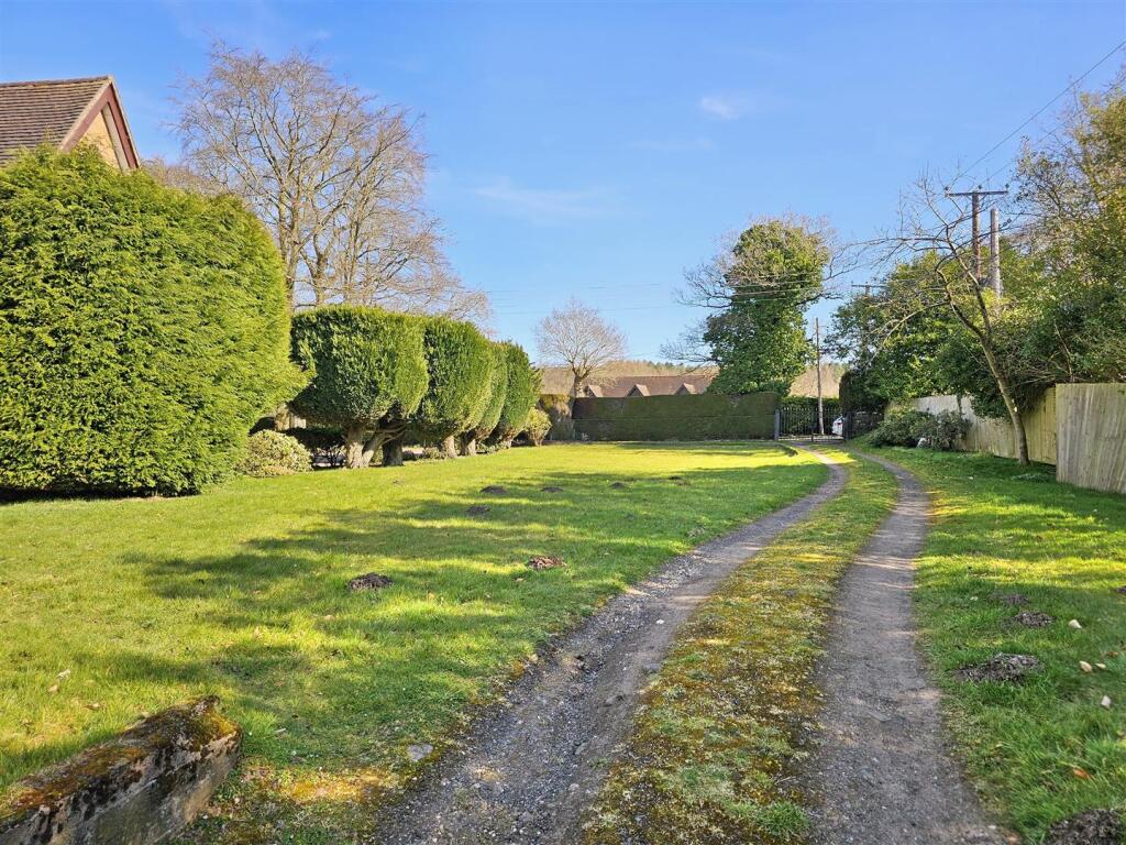 Driveway to stables