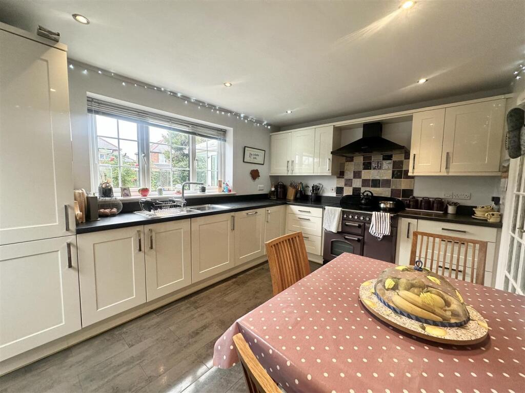 Luke Miller &amp; Associates