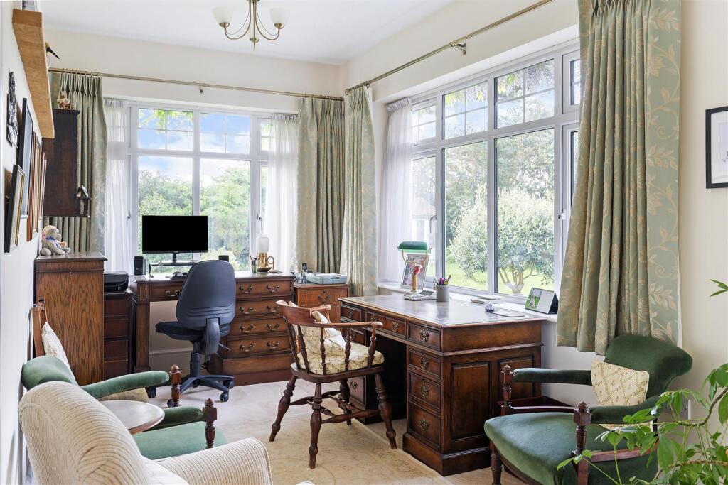 90250_21-Middle-Street-Shoreham  (52).jpg