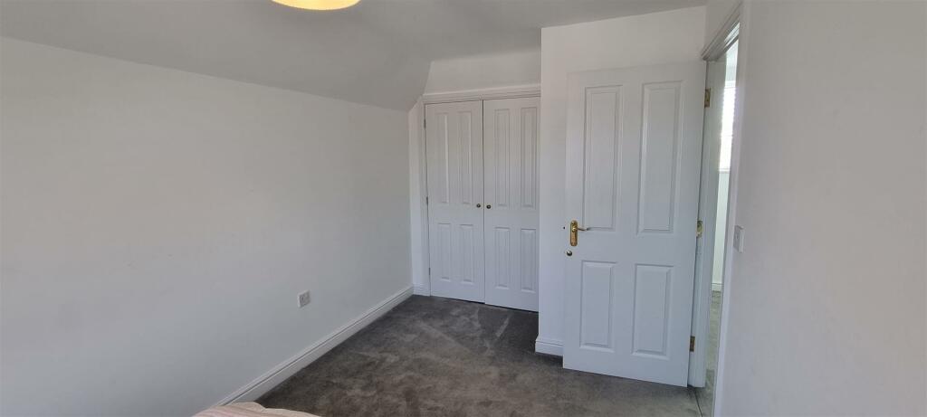 3 Sir Toby B 4 W .jpg