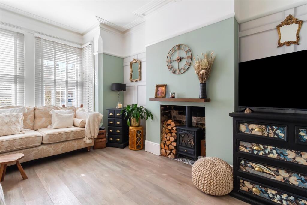 Harrow Road, 36-004.jpg