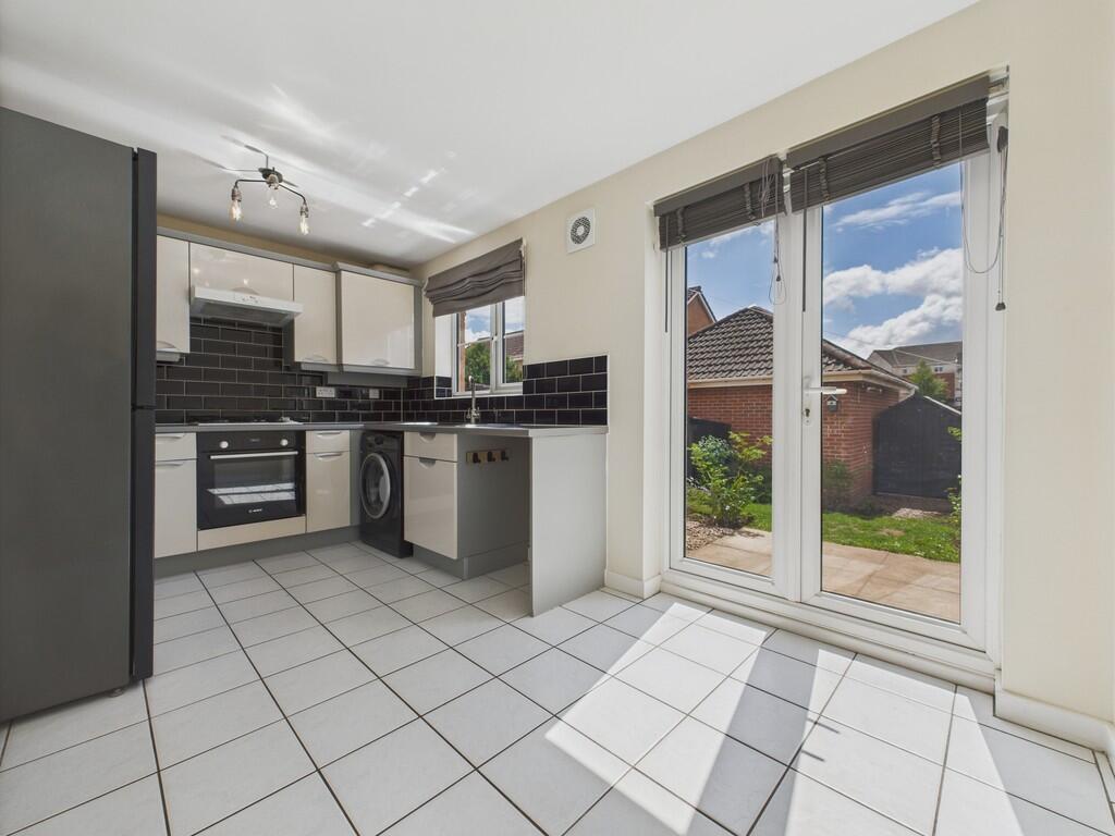 CAM04273G0-PR0164...