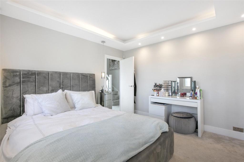 Picture No. 05