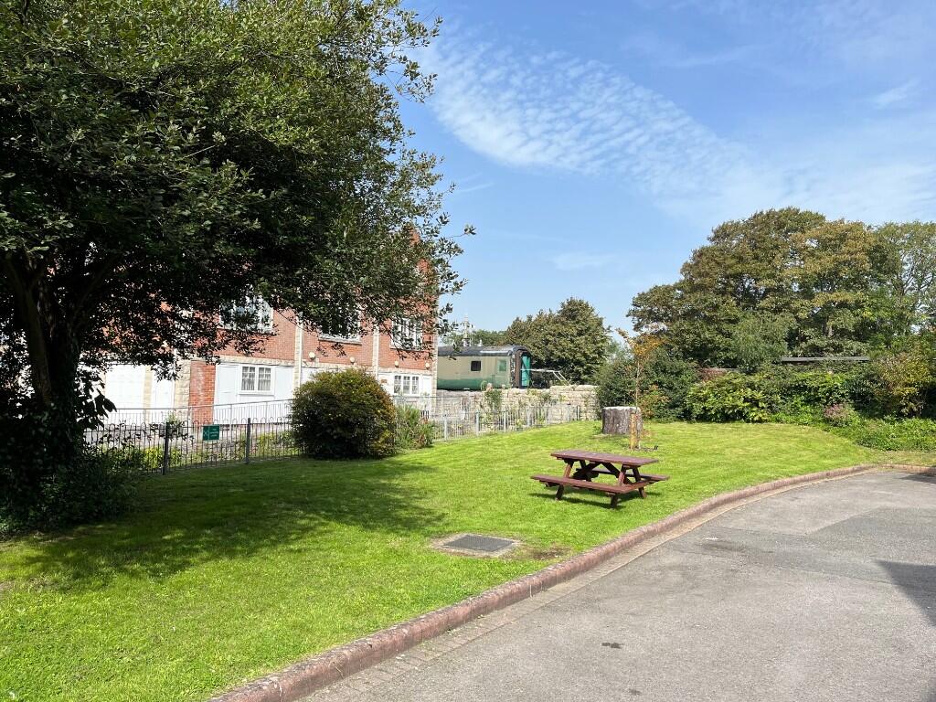 Communal garden