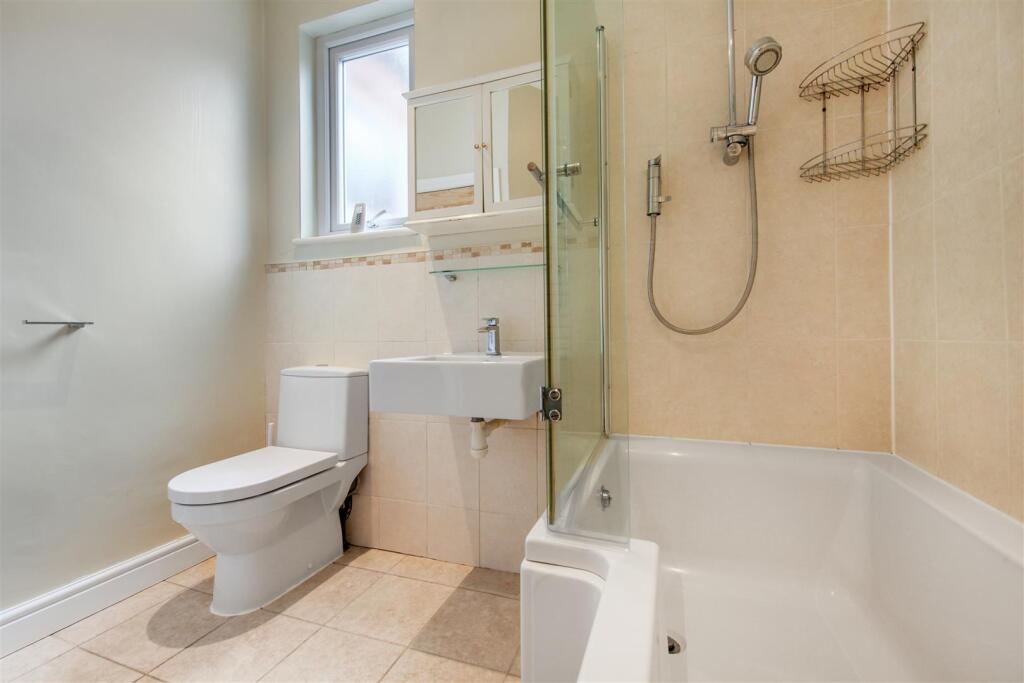 14 Bowen Road - tpqP7zS5OGuBK9cZORP1.jpg