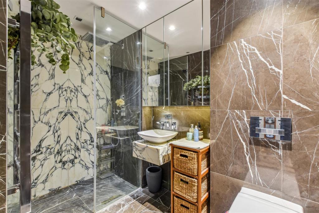 En suite