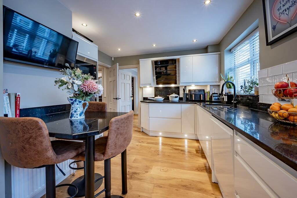 Kitchen2