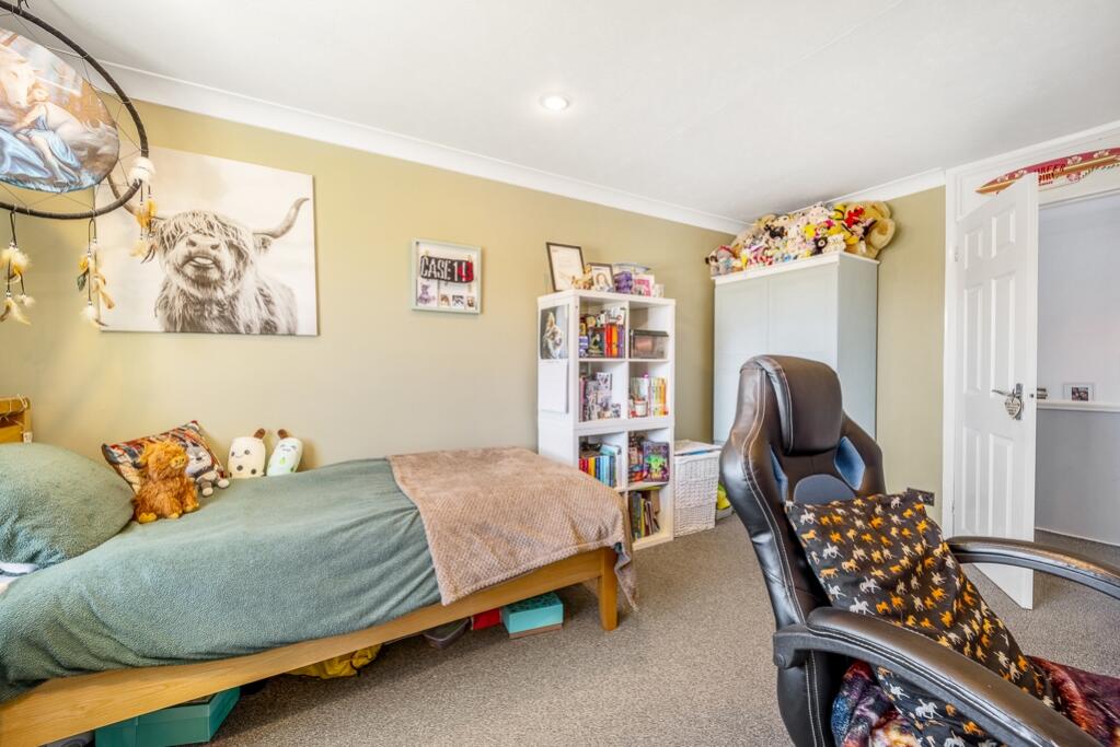 6 Lighton Avenue (Frampton)-29