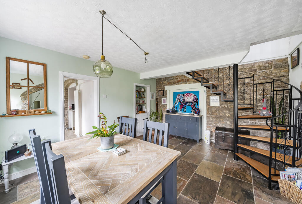 1361359-20-68dab4...