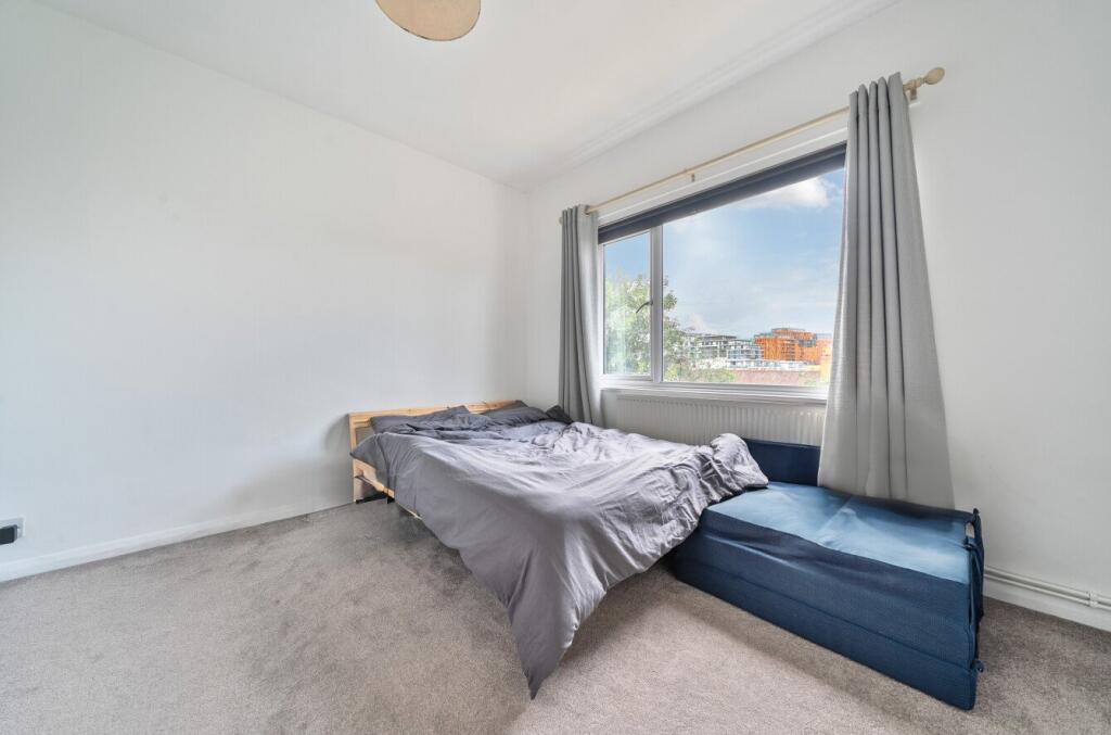 1326765-7-6877db0...