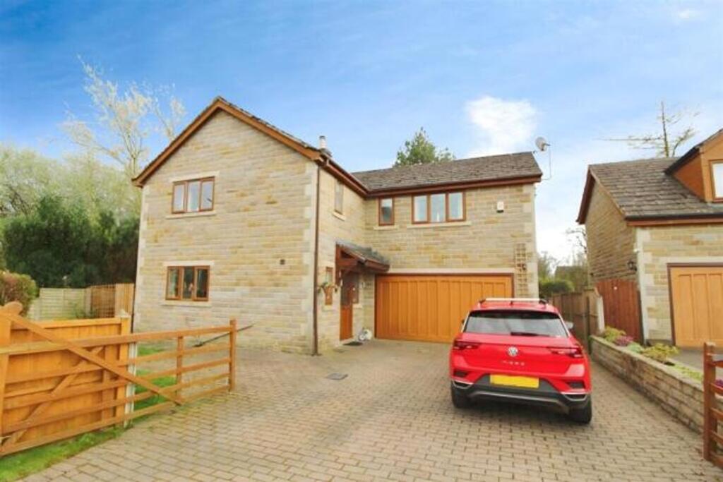 West Craven Drive, Earby, BB18