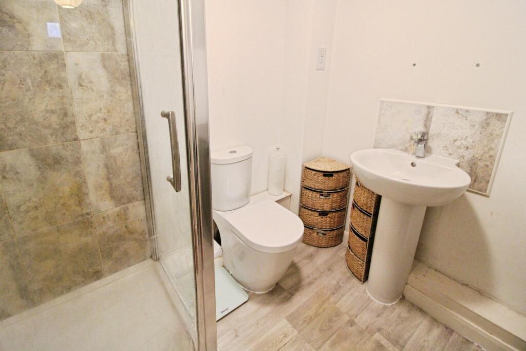 Shower Room/Utility