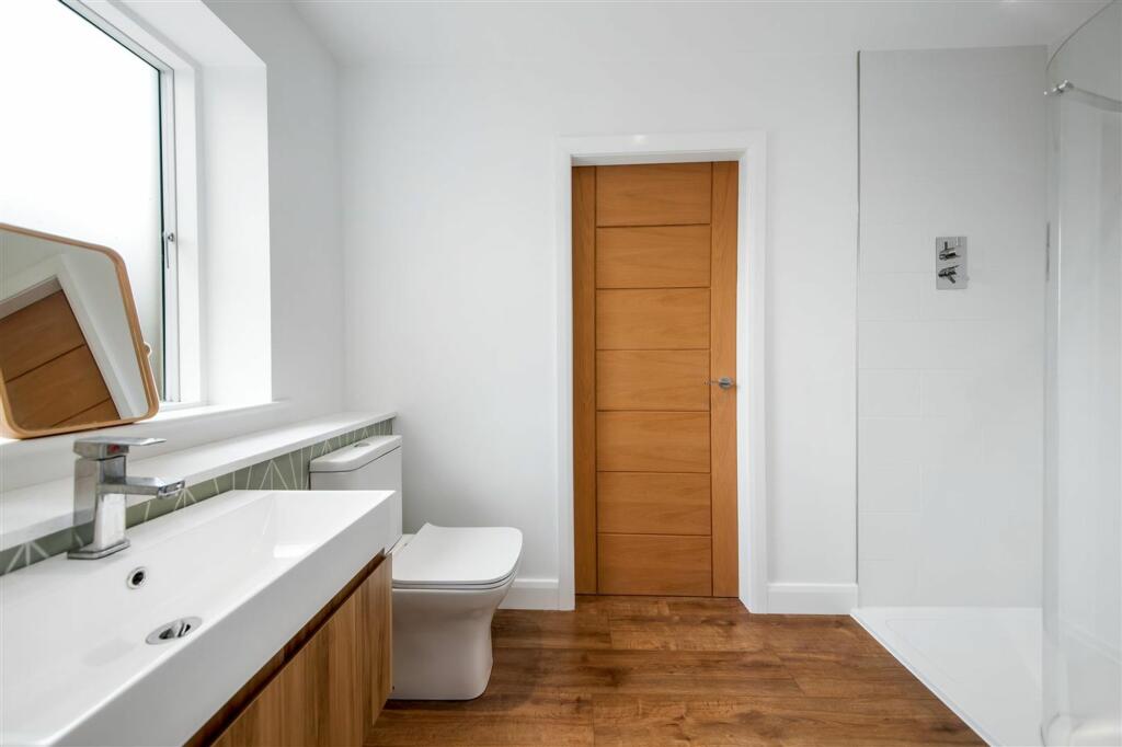 EN-SUITE SHOWER ROOM TO BEDROOM TWO / THREE