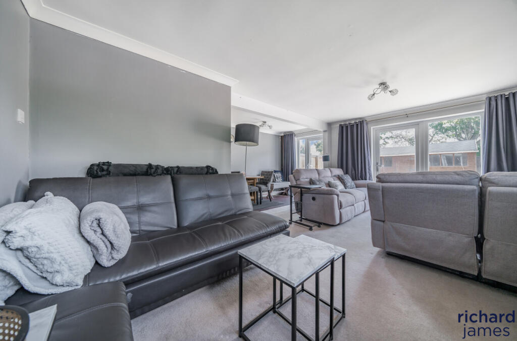 e7071465-96d3-4c6...