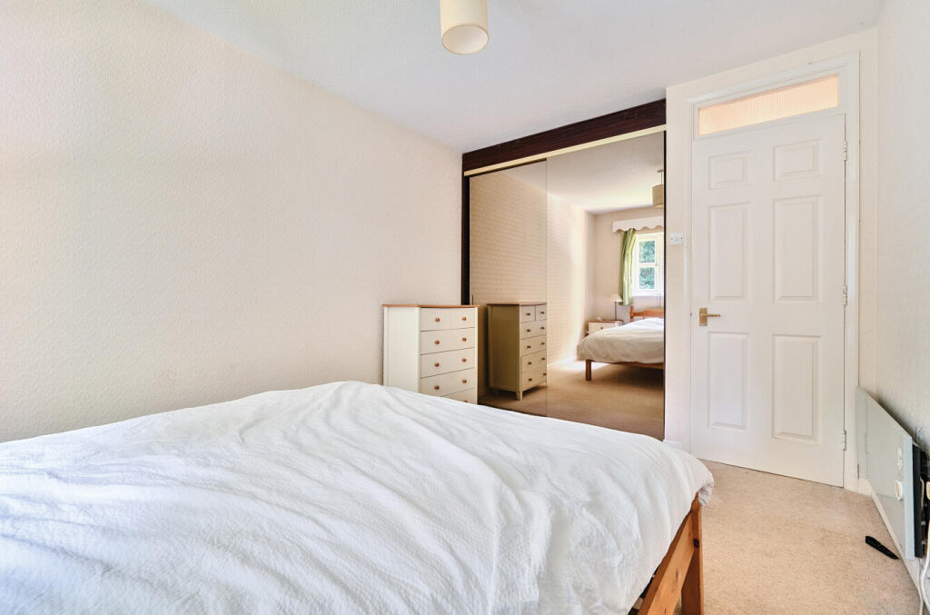 1317328-18-686404...