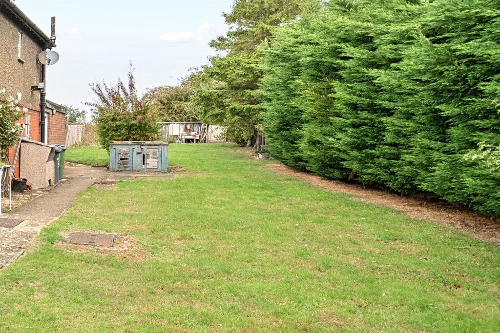 67 Main Road, Shutlanger (2) cr plot.jpg