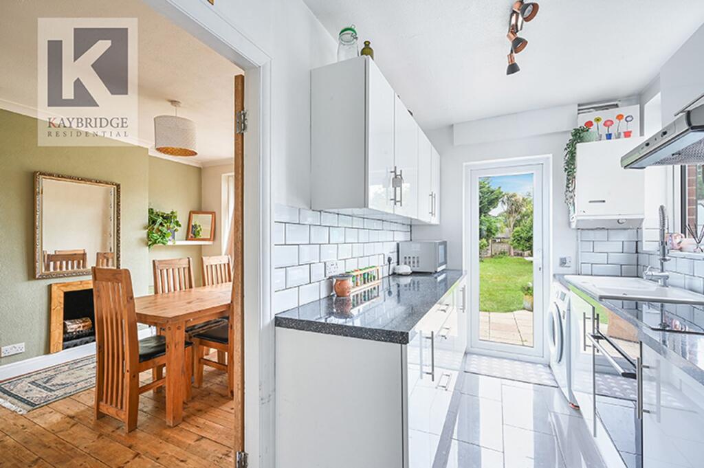 Walsingham Gardens, Epsom