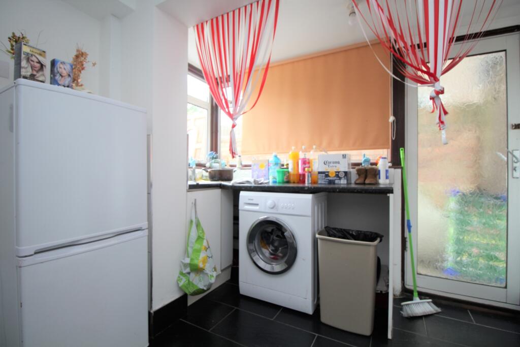 Kitchen Alt.