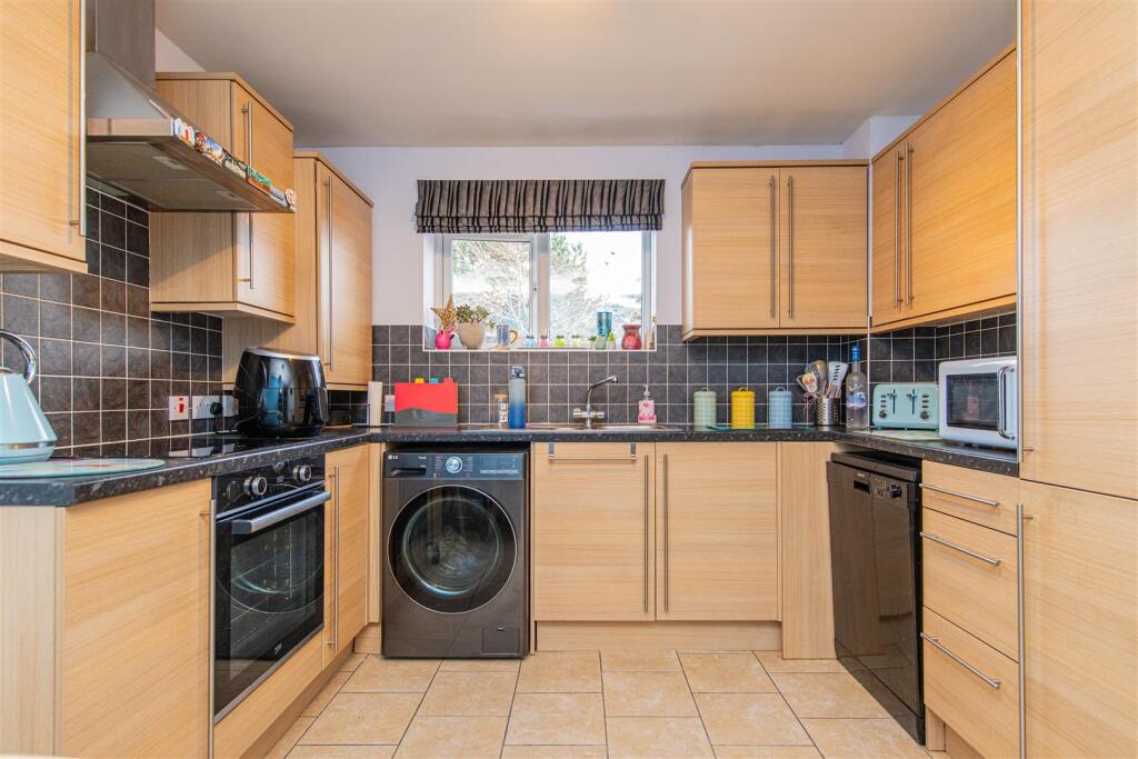 home-408.jpg