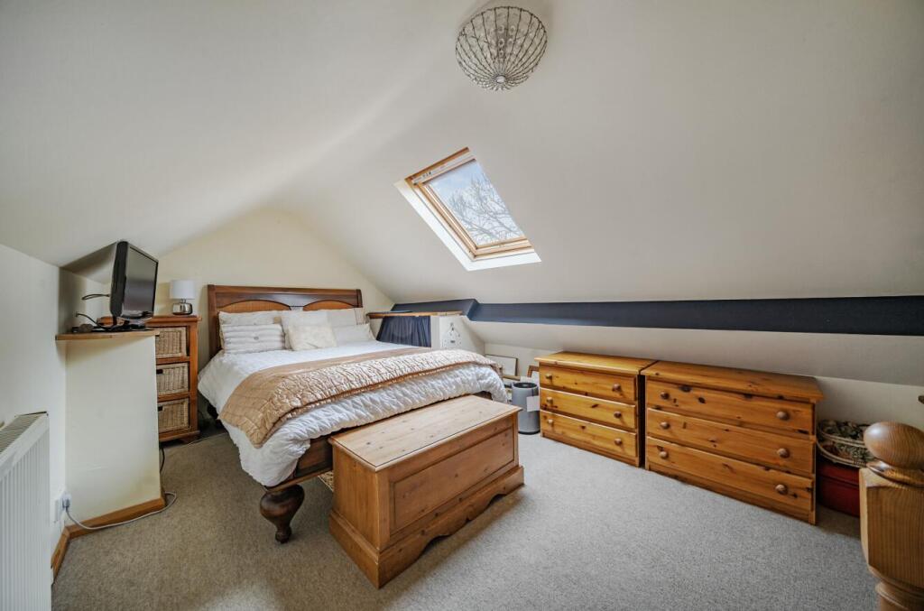 3 Crick Road, Rugby (7).jpg