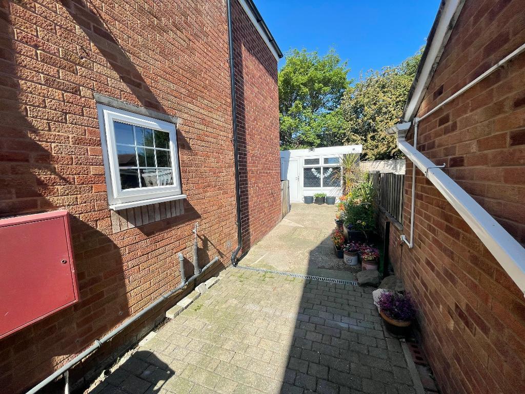 Side Driveway