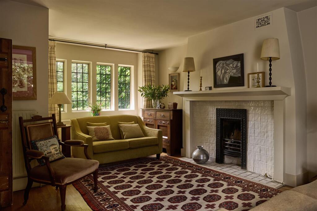South Parade, W4 - FOR SALE