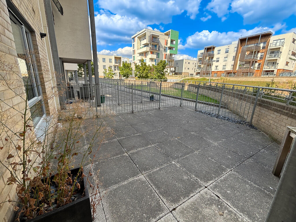 Patio (3)