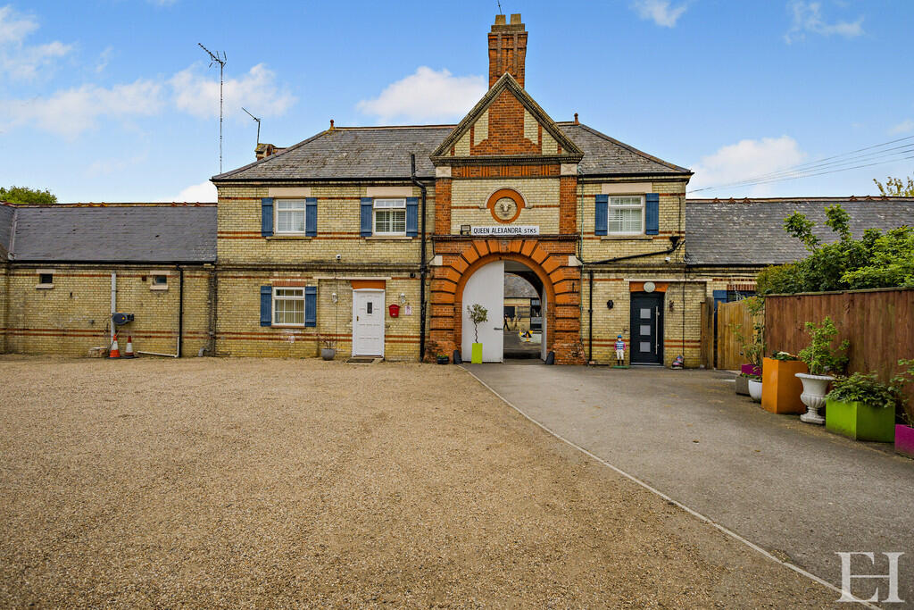 8646487-exteriorW...