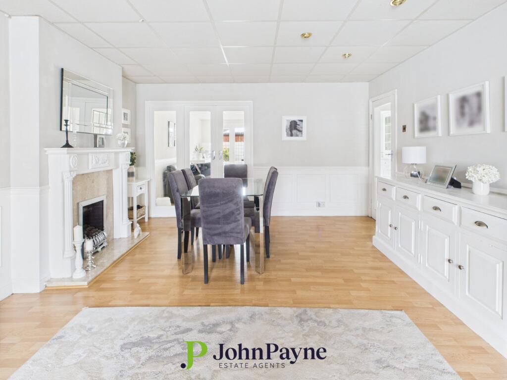 Living / Dining Room