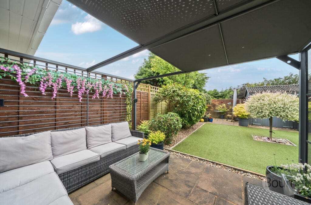 af3ef937-de46-4af...