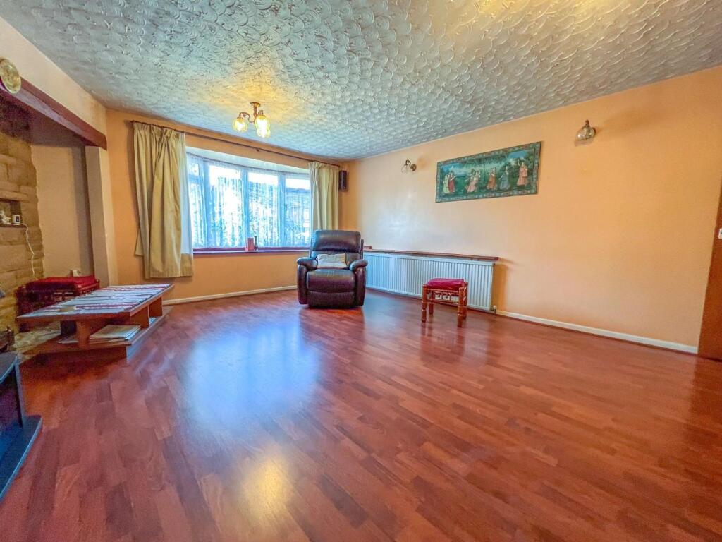 College Street - Image-2.jpg