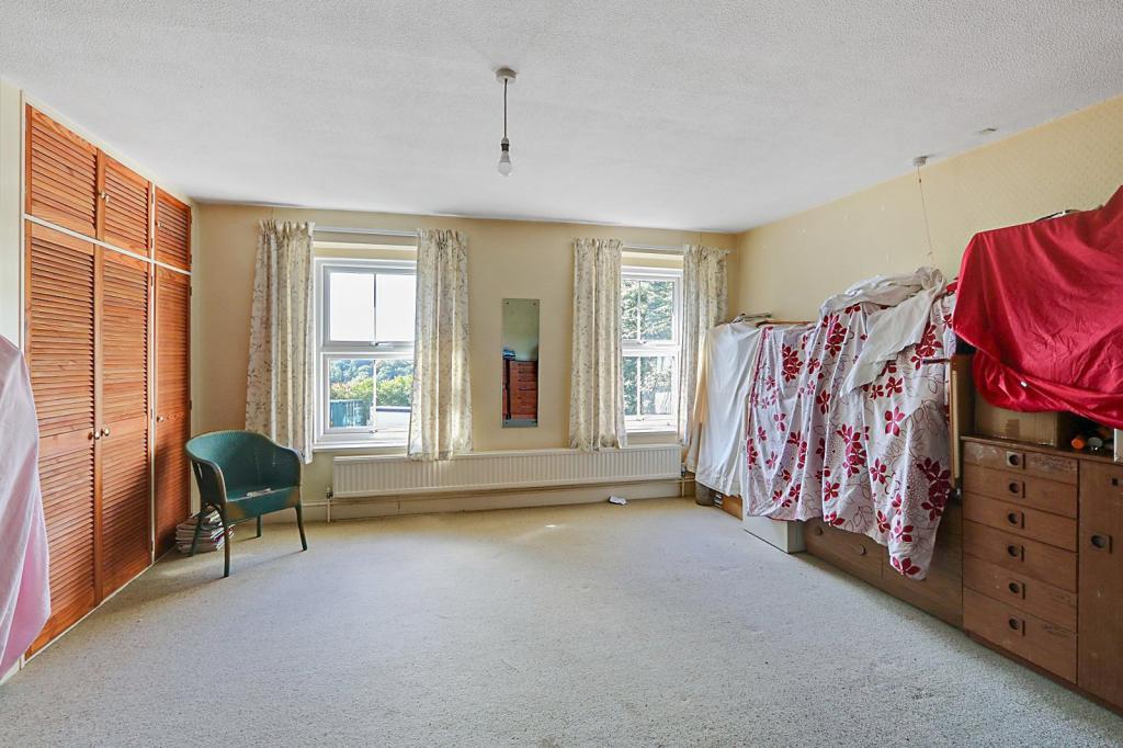 Coach House Bedroom 1