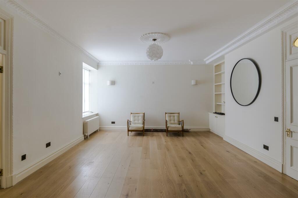 11, 2 Mansfield Street-1.jpg