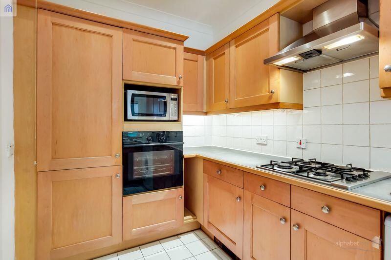 Kitchen (2)