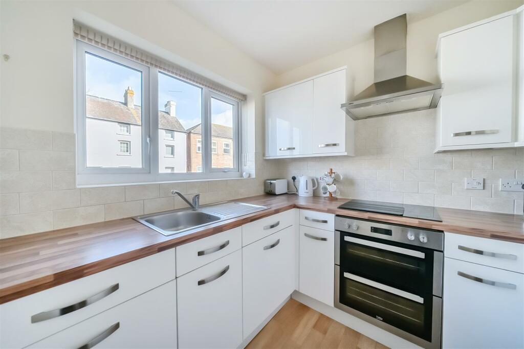 Kitchen.jpg