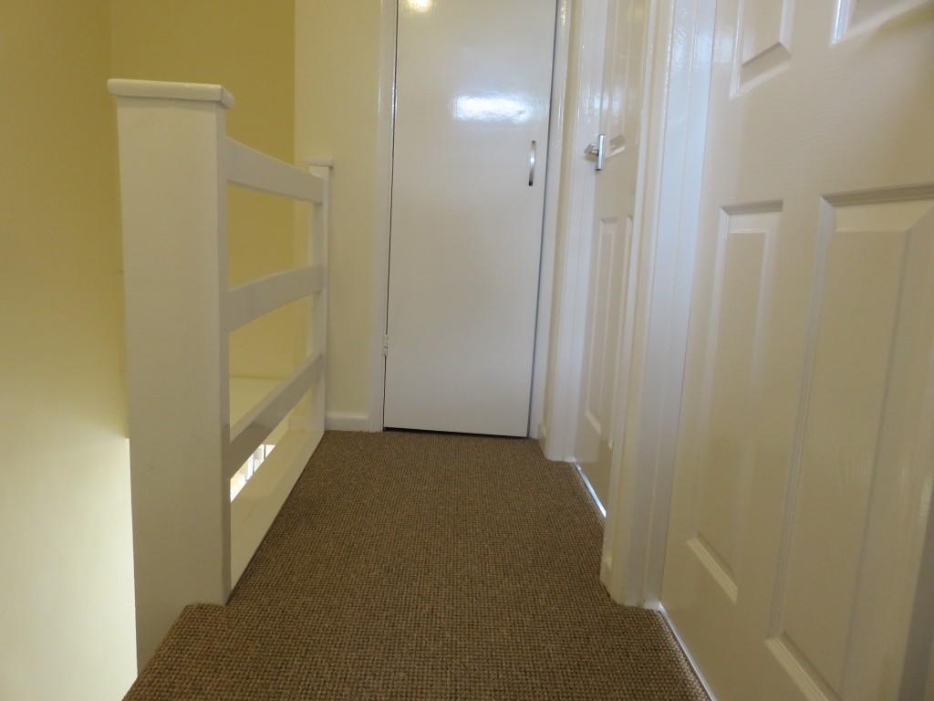 LANDING/STAIRWELL