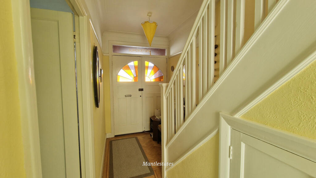 ENTRANCE HALL