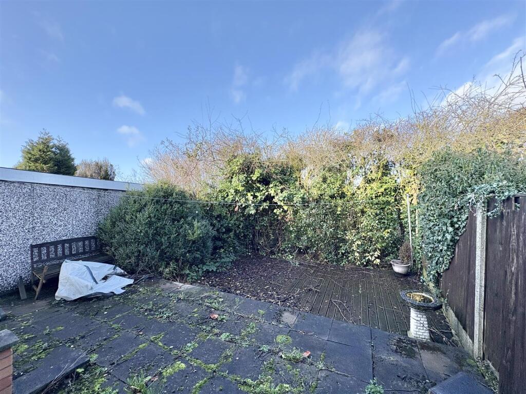 Enclosed Rear Garden