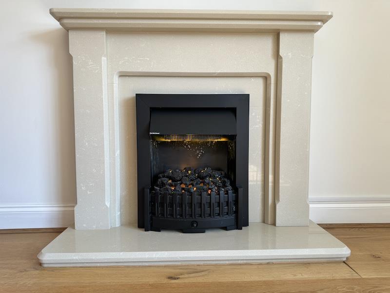 7 - Fireplace.jpg