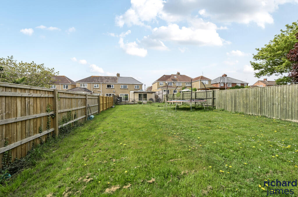 ed8dcedd96ea423a911f702c7b3c9baf