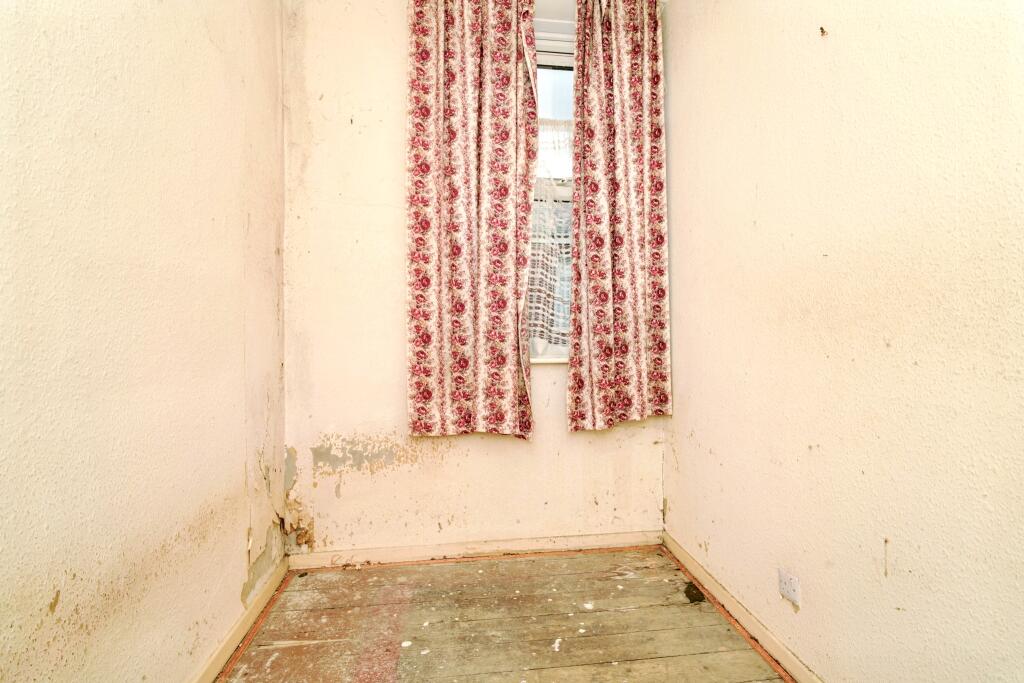 48 Cambridge Street, Preston, Lancashire, PR1 7XA