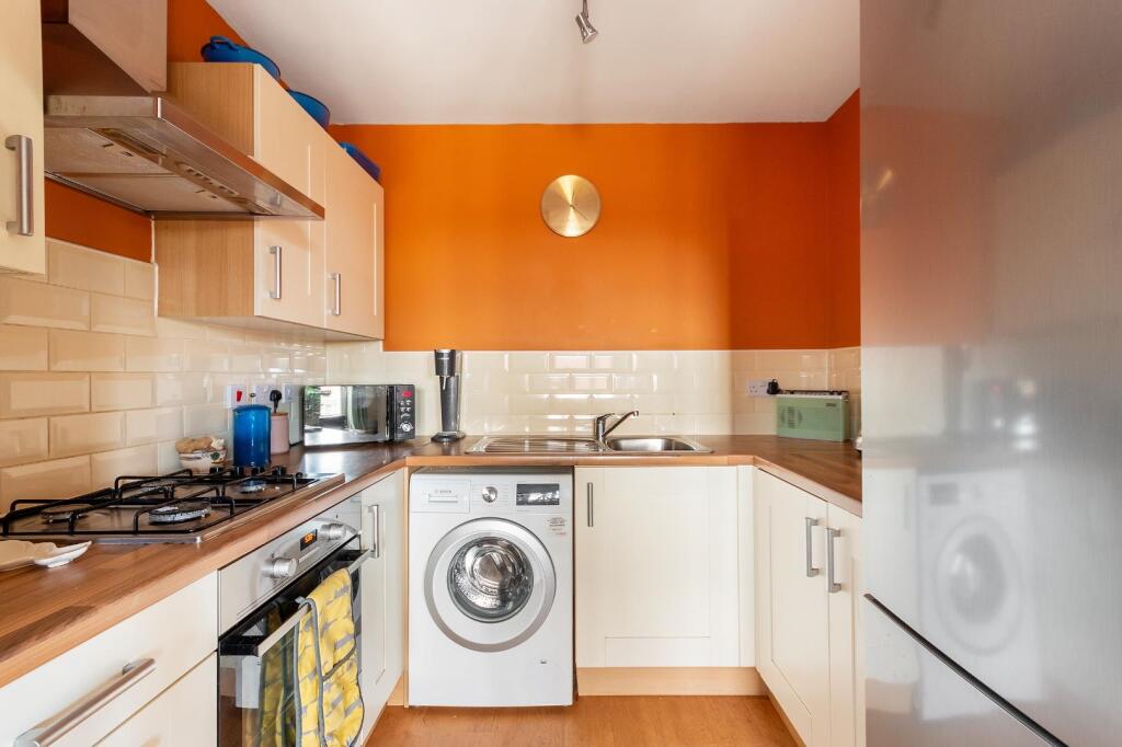 5A2HAD - Kitchen A.jpg