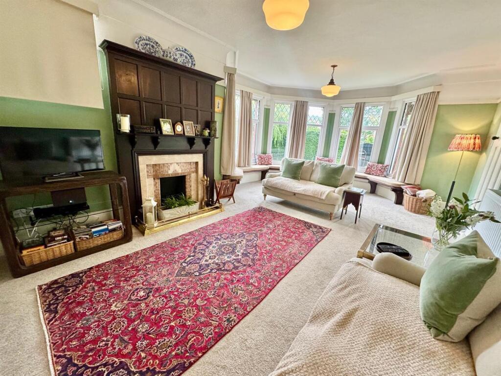 PHOTO-2025-06-10-20-52-41 (1).jpg