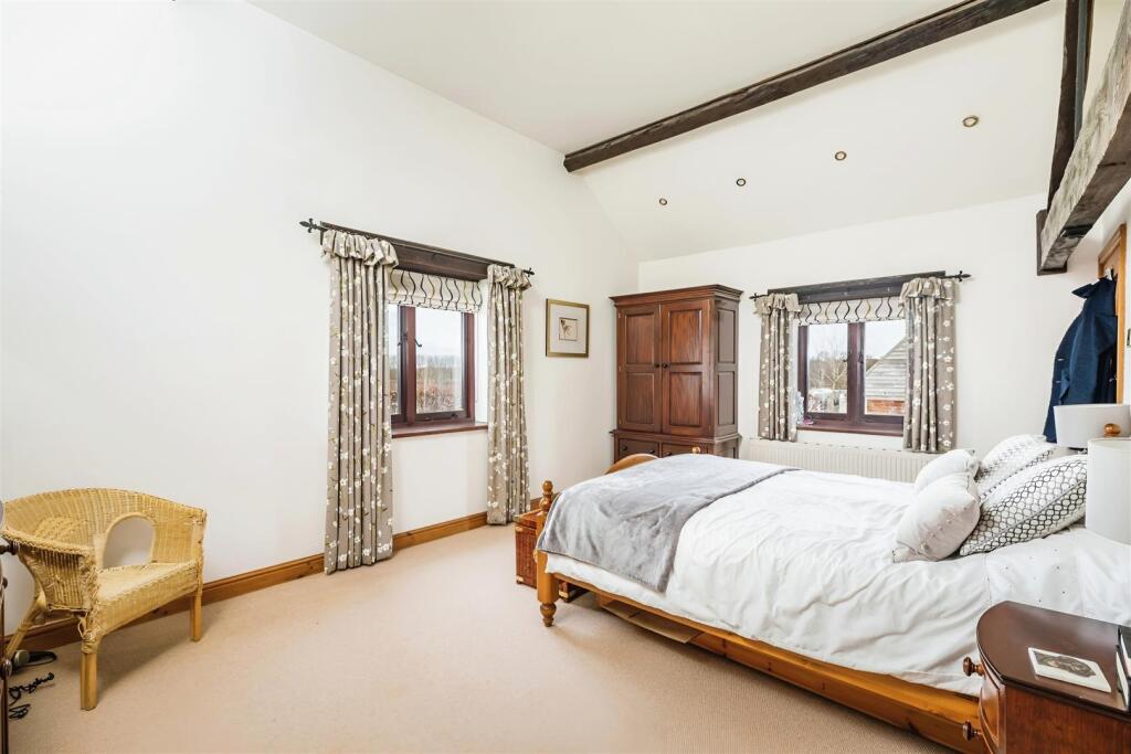 3f237985-A 20BEDROOM 201A 20-65.jpg