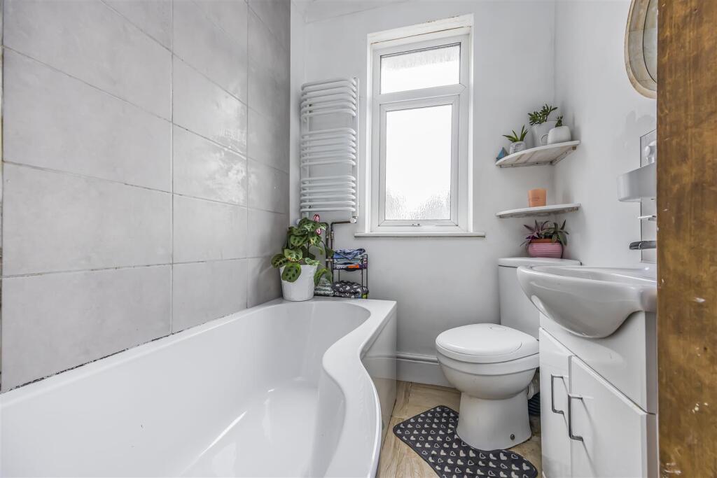 12 Cosham Park Avenue, Cosham-PorticoMarketing-Sol