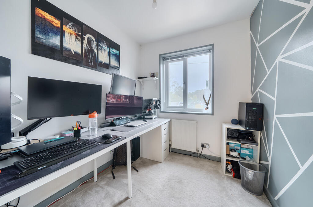 1328535-7-6883984...