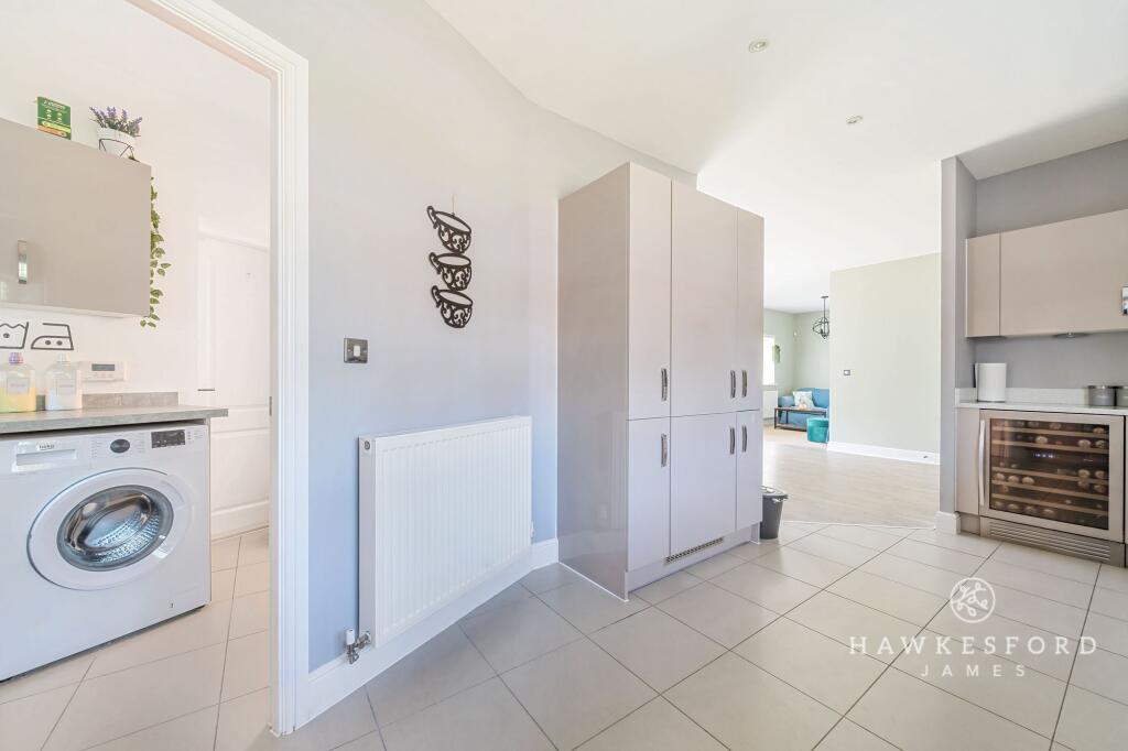 Kingsborough Drive, Eastchurch - Kitchen